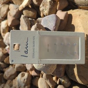 NWT I Am SS 925 Zirconia studs